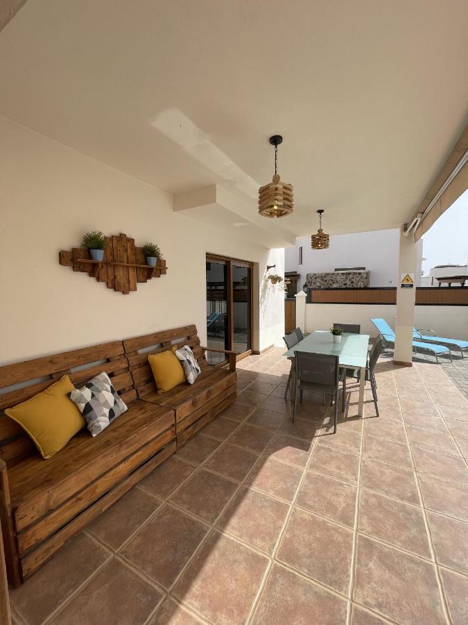 コスタ・テギセ Casahost Casa Oceano Lanzaroteヴィラ エクステリア 写真
